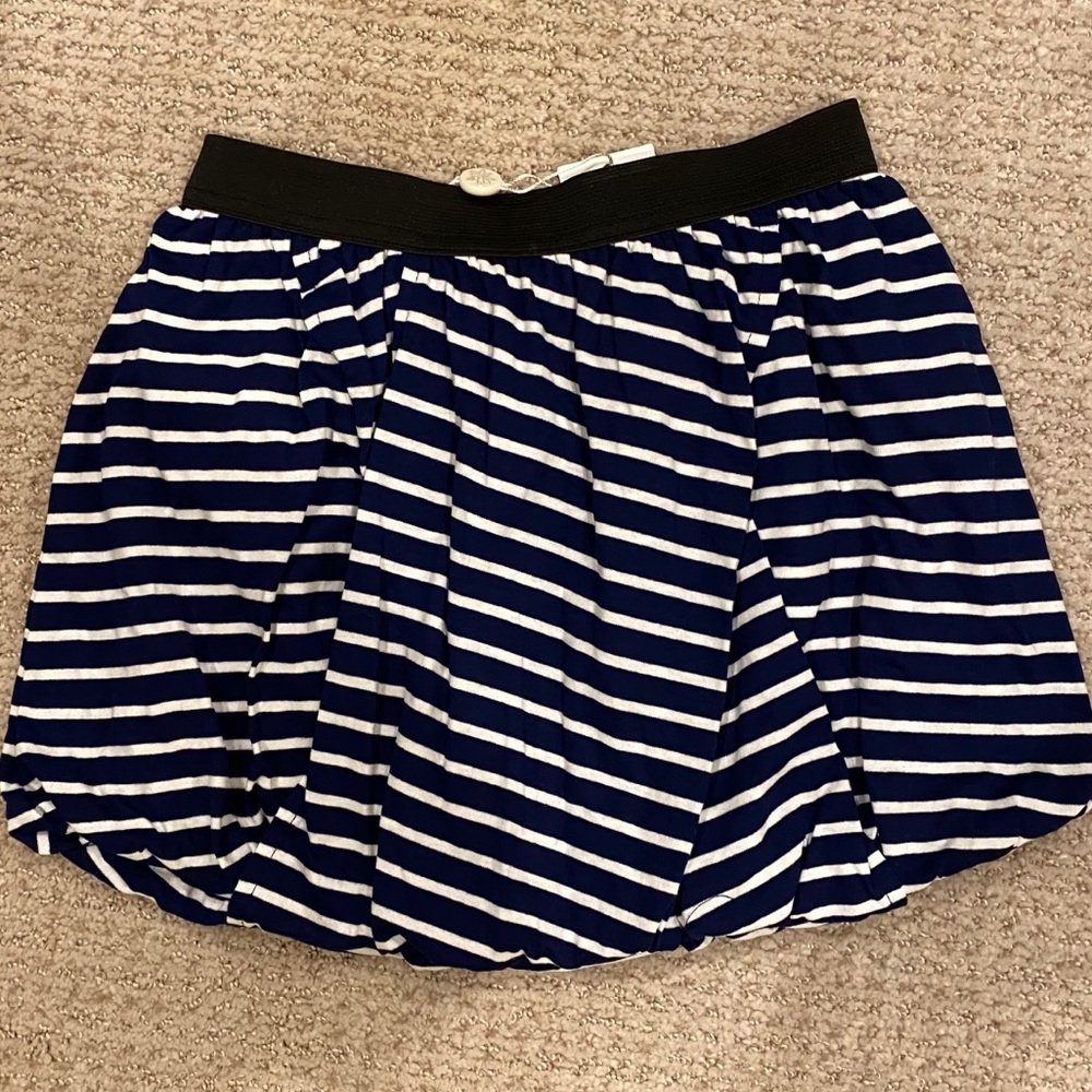NWT Mali Girls cotton bubble hem skirt size 10